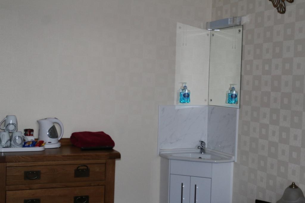 Hawthorn Lodge Guest House Инвернесс Экстерьер фото