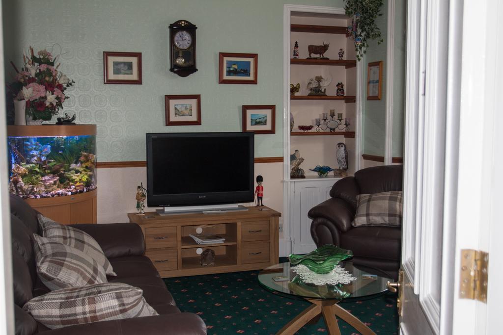 Hawthorn Lodge Guest House Инвернесс Экстерьер фото